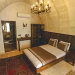 Erdu Cappadocia Stone House فندق أفانوس
